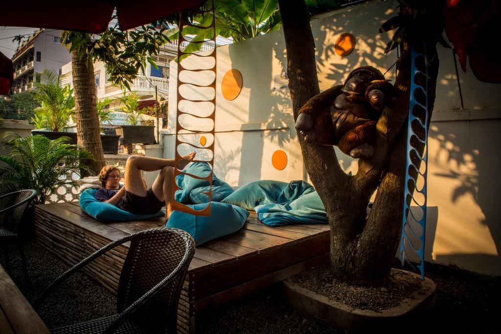 The Living Quarters Hostel 543 Siem Reap Exterior photo